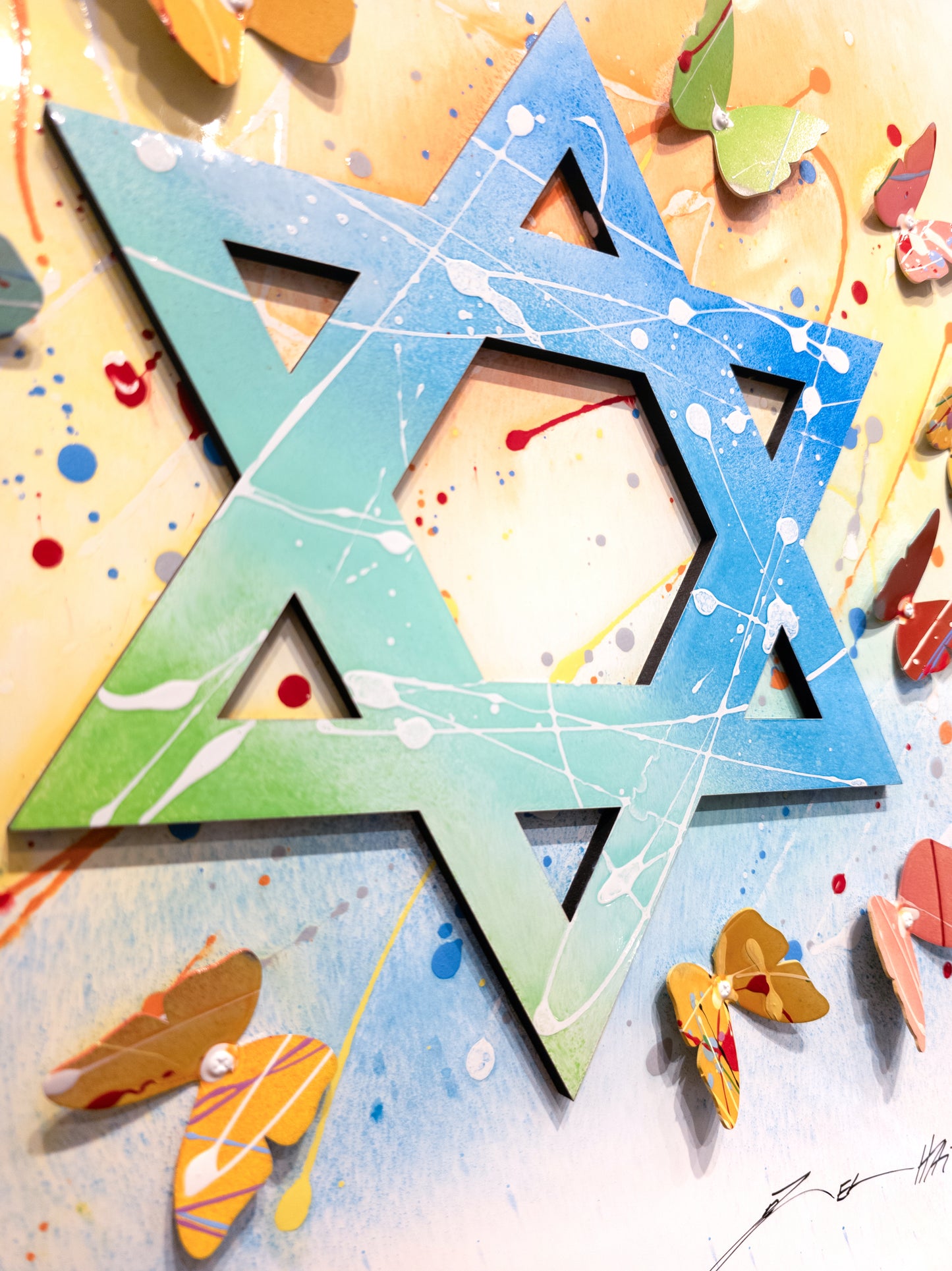 Side view of Star of David artwork